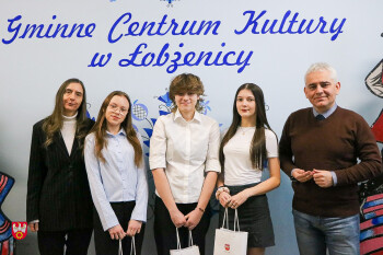 Młode dziennikarki rozmawiały ze starostą