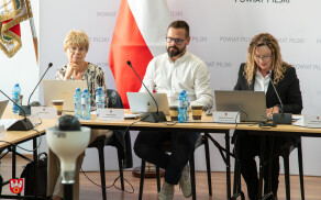 XXIII sesja Rady Powiatu w Pile – uchwały i zmiany kadrowe