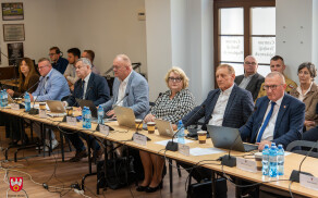 XXIII sesja Rady Powiatu w Pile – uchwały i zmiany kadrowe