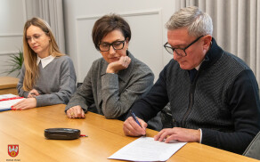 Powiat nabył nieruchomość pod strategiczny magazyn obrony cywilnej