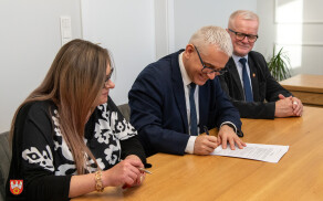 Powiat nabył nieruchomość pod strategiczny magazyn obrony cywilnej