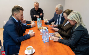 Wirtualna ekopracownia z okularami VR w MOW w Łobżenicy