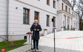 Pałac w Nieżychowie odzyskał życie i służy mieszkańcom