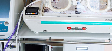Noworodki pod okiem kamer