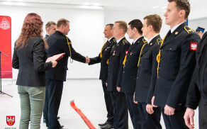 Starosta uhonorował dwóch strażaków