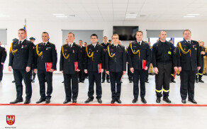 Starosta uhonorował dwóch strażaków