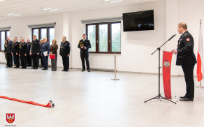 Starosta uhonorował dwóch strażaków