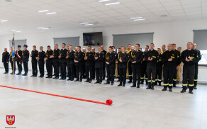 Starosta uhonorował dwóch strażaków