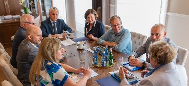 Rozmowy o infrastrukturze i współprac...