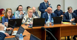 O drogach powiatowych na sesji w Łobżenicy