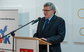 O regionalizmie, lokalnej tożsamości i dialogu