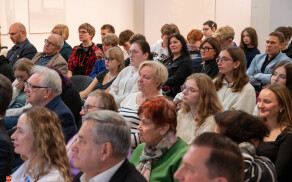 O regionalizmie, lokalnej tożsamości i dialogu