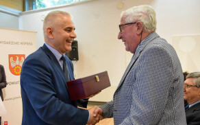 O regionalizmie, lokalnej tożsamości i dialogu