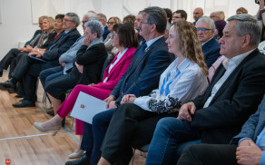 O regionalizmie, lokalnej tożsamości i dialogu