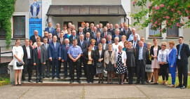 Skupieni samorządowcy w Górce Klasztornej