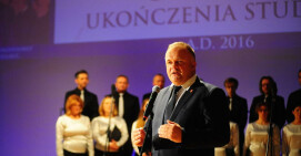 Z dyplomami w dorosłe życie