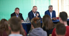 Oko w oko z młodzieżą