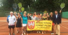 Pierwsze tenisowe zmagania pań