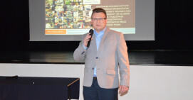 Konsultacje nad nową ofertą edukacyjną   