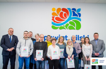 Laureaci „CZADowego konkursu” odebrali czujki tlenku węgla