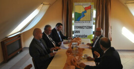 W kameralnym gronie