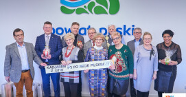 Słuchacze UTW podziękowali władzom Powiatu za pomoc i wsparcie 
