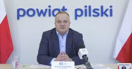 Przybyło osób objętych kwarantanną, większość wróciła z zagranicy