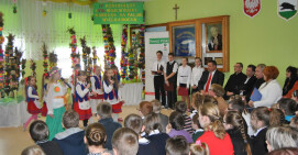 Fanianowo utonęło w palmach