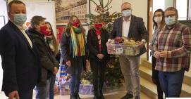 Starosta przekazał dary wolontaruszom Szlachetnej Paczki