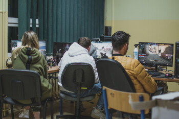 Esport Mechan Lan on-line bardzo udany
