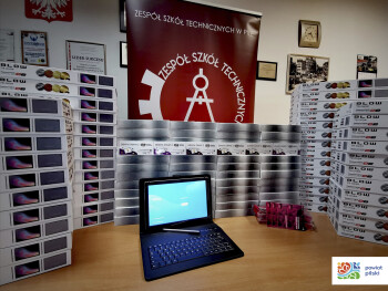50 tabletów dla uczniów Zespołu Szkół Technicznych w Pile 