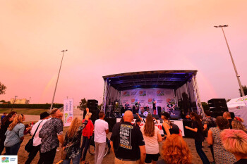 Rock Scena Powiatu Pilskiego na stadionie przy Okrzei w Pile   