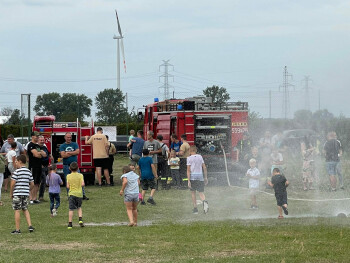 Rodzinny Piknik w Kosztowie - udane wydarzenie dla mieszkańców