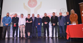 Odznaki dla honorowych krwiodawców. Gratulujemy