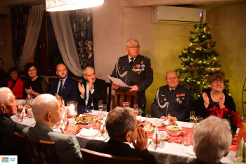 Życzenia dla seniorów lotnictwa wojskowego 