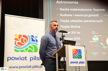 Otwarta lekcja fizyki w centrum ISKRA
