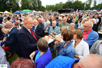 Dożynki Powiatowe w Pile: tradycyjne, kolorowe i radosne