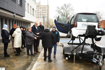 Seniorzy na lekcji o bezpieczeństwie 