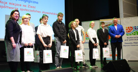 Konferencja „Bez korzeni nie zakwitniesz”  