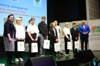 Konferencja „Bez korzeni nie zakwitniesz”  