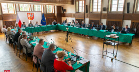 Sesje Rady Powiatu w Pile wróciły do budynku Starostwa 