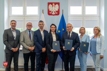 Umowa patronacka Signify Poland z Zespołem Szkół Budowlanych 