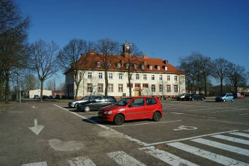Innowacyjność formy – autorska biżuteria w galerii „Na poddaszu”