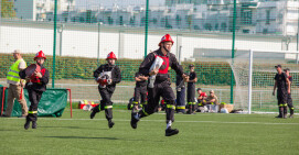Młodzieżowe drużyny pożarnicze na stadionie przy Okrzei w Pile