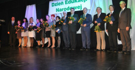 Kwiaty dla pedagogów
