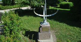 Zegar słoneczny w Pile