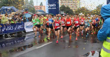 Półmaraton Philipsa przy wsparciu Powiatu Pilskiego