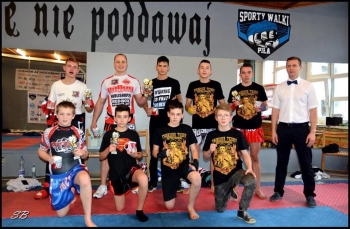 Młodzi kickbokserzy uczcili pamięć Tadeusza Pietrzykowskiego