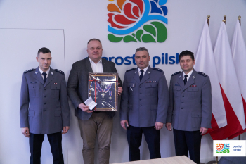 Starosta Pilski odznaczony Krzyżem Niepodległości 