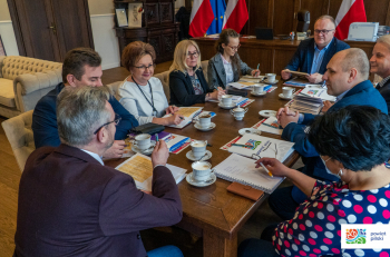 Spotkanie starosty pilskiego z burmistrzami i wójtami gmin Powiatu